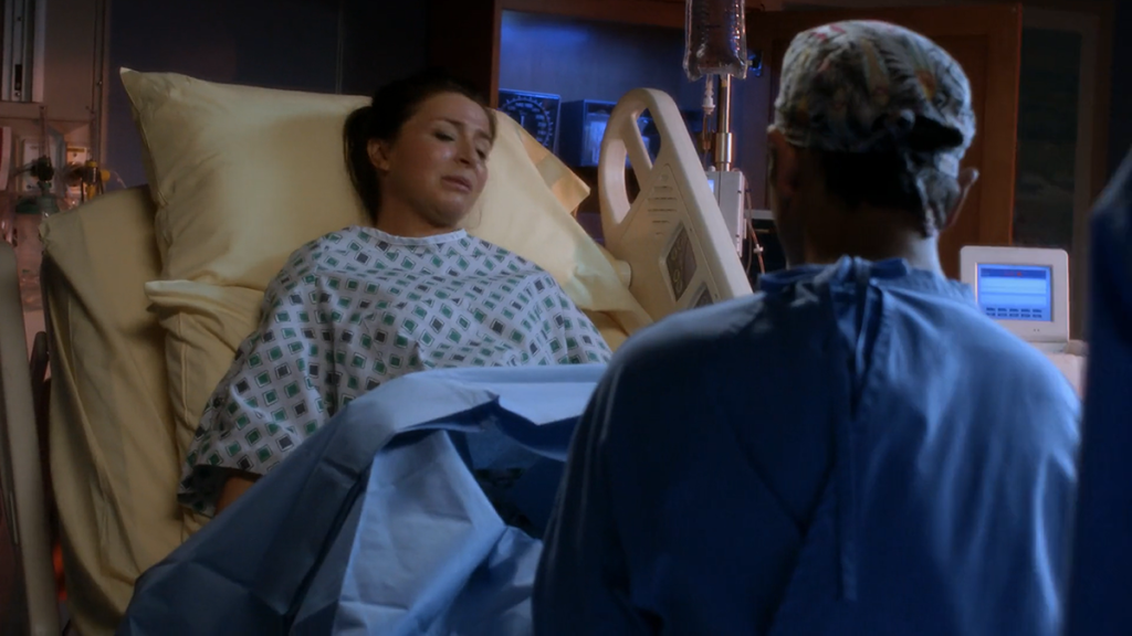 Still of Amelia (played by Caterina Scorsone) going into labor with Jake (played by Benjamin Bratt) trying to calm her from Private Practice 5x22